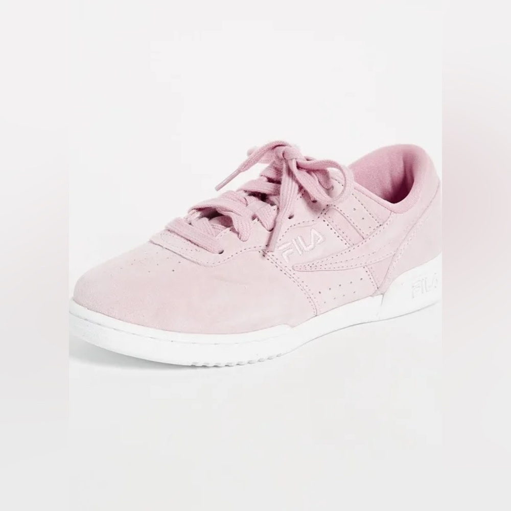 FILA Original Fitness Athletic Sneaker (peachy pink, size 8)